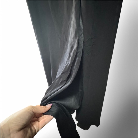 Elegant Black Off-Shoulder Dress new with tags size L (8) - Picture 5 of 5